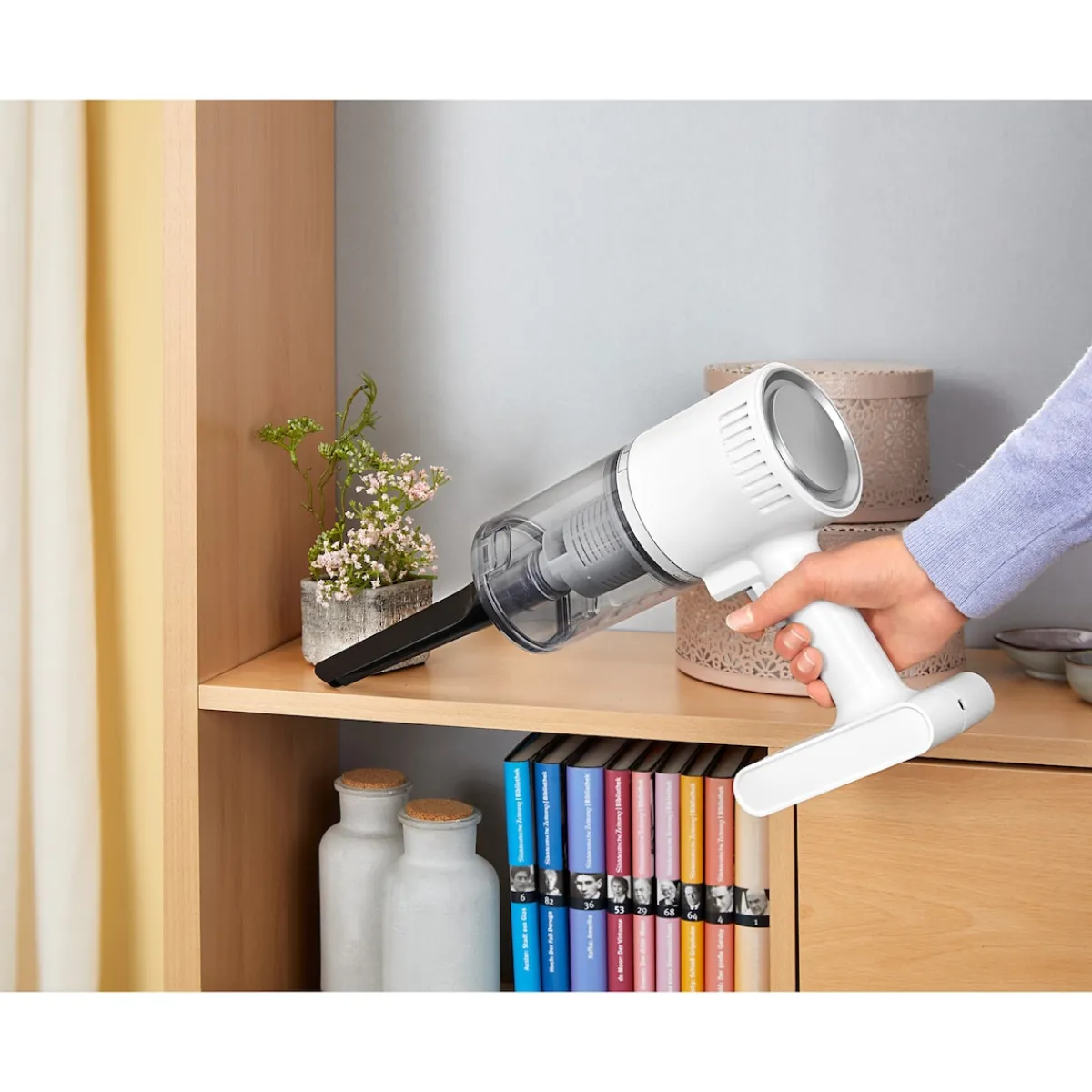 Die moderne Hausfrau Akku-Handstaubsauger "Zyklon"