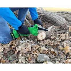 Die moderne Hausfrau Akku-Mini-Kettensäge 