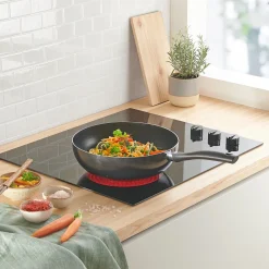 Die moderne Hausfrau Aluminium-Wokpfanne