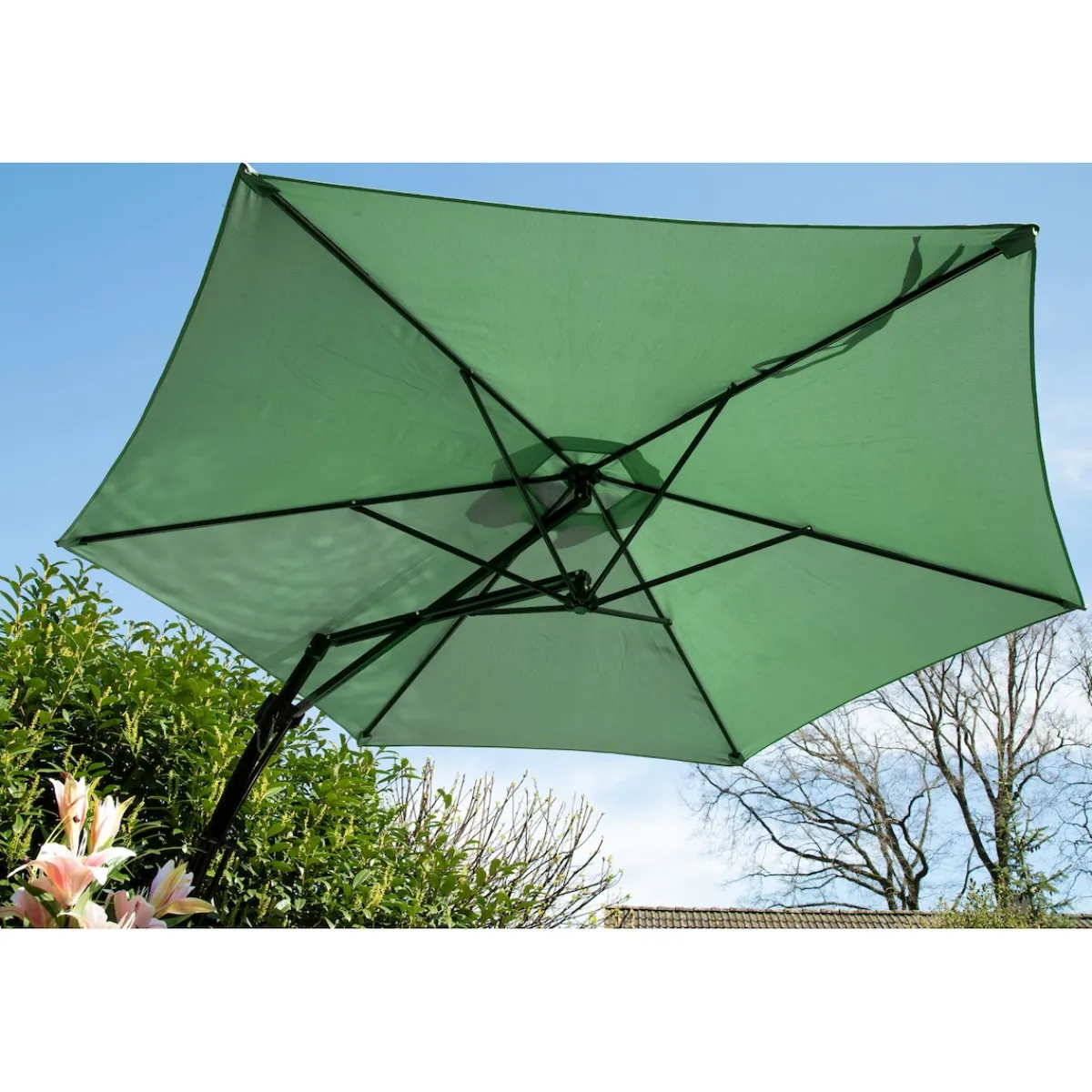 Die moderne Hausfrau Ampel-Sonnenschirm Greenday grün