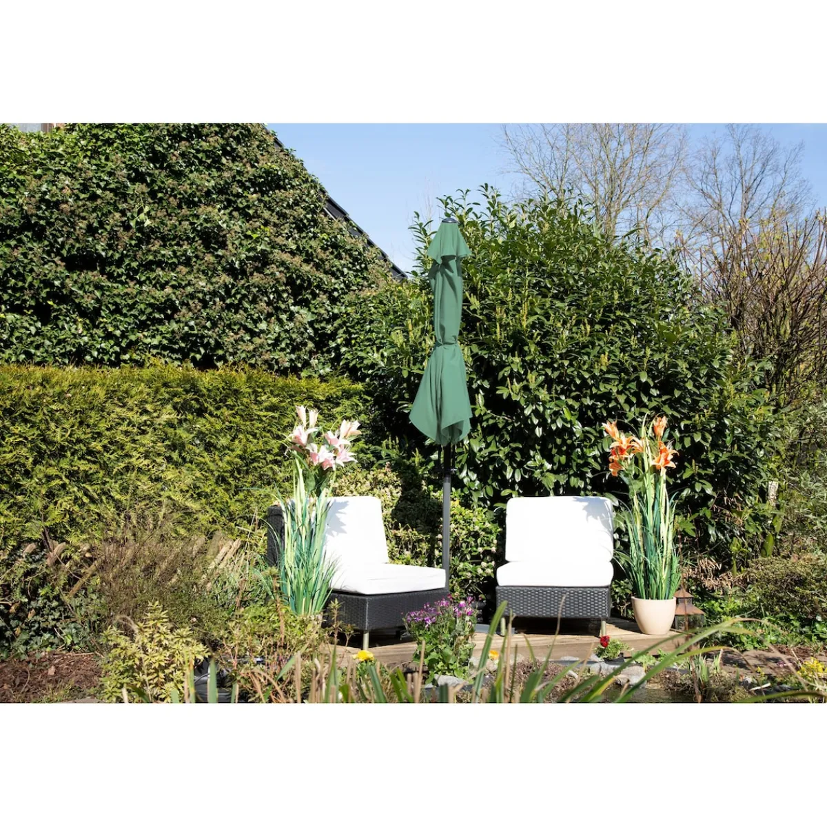 Die moderne Hausfrau Ampel-Sonnenschirm Greenday grün