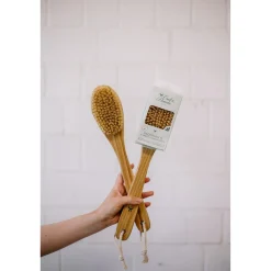 Die moderne Hausfrau Bambus-Badebürste