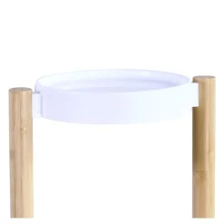 Die moderne Hausfrau Blumenständer