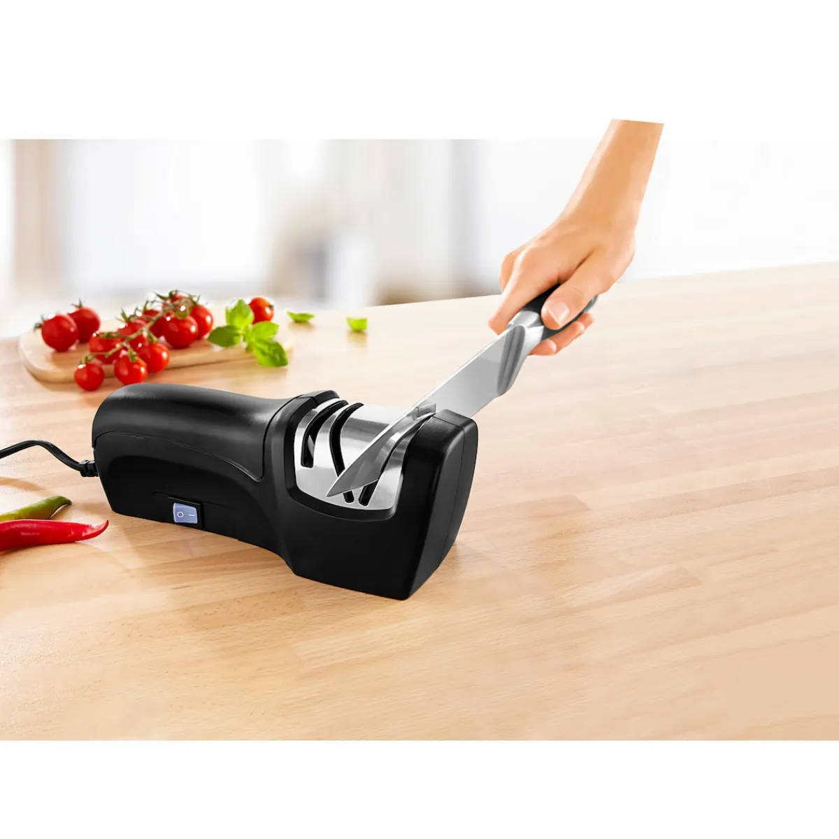 Die moderne Hausfrau Elektrischer Messerschleifer