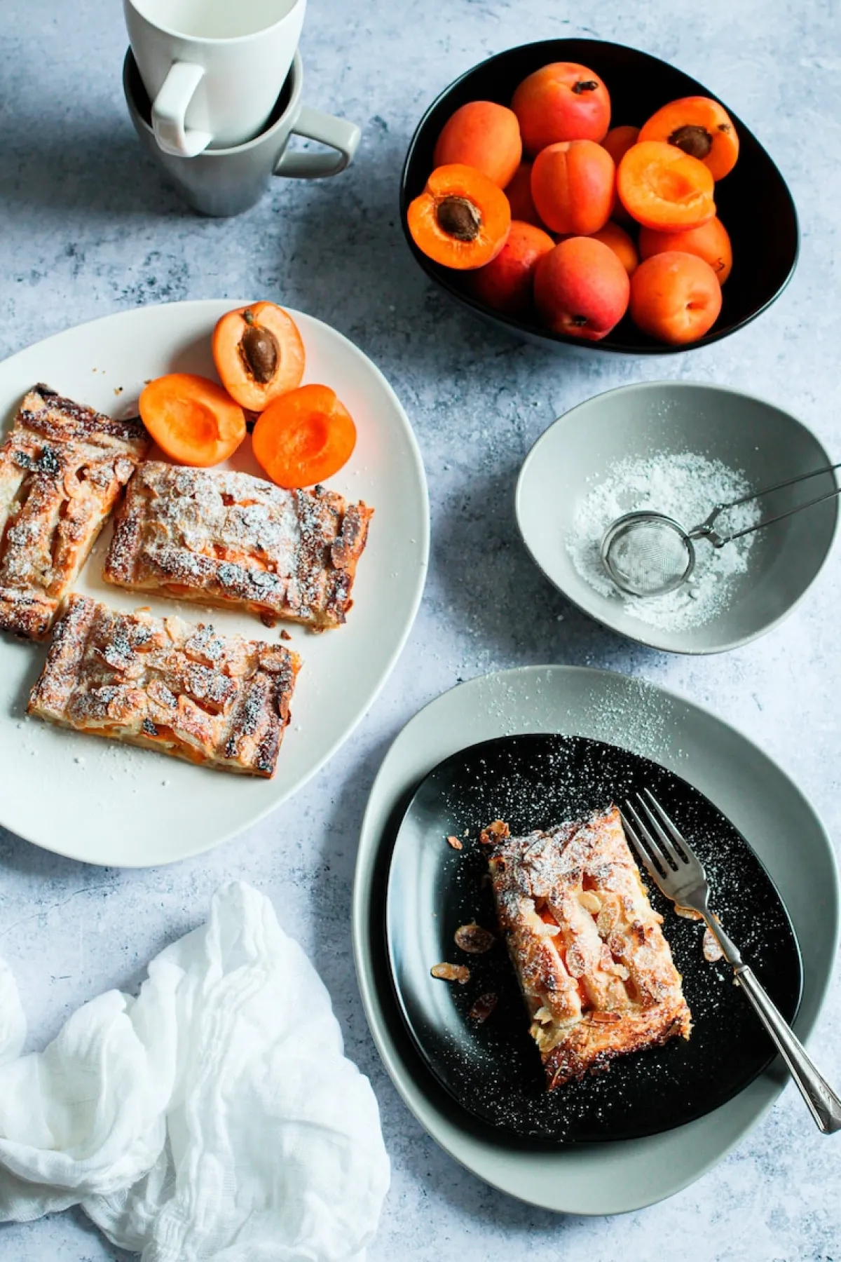 Die moderne Hausfrau Geschirr-Set, Steinzeug Glendale 4 x Speisteller, 4 x Dessertteller, 4 x Kaffeebecher, 4 x Müslischale