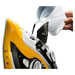 Die moderne Hausfrau Kabelloses Bügeleisen 