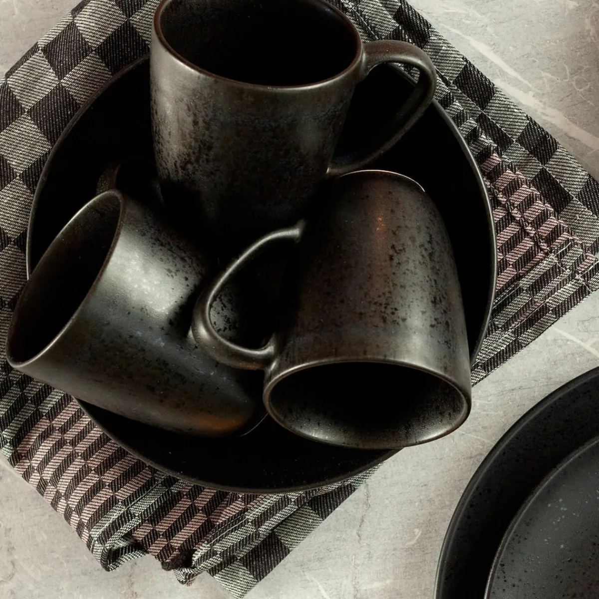 Die moderne Hausfrau Kaffeebecher-Set, Steinzeug Essential