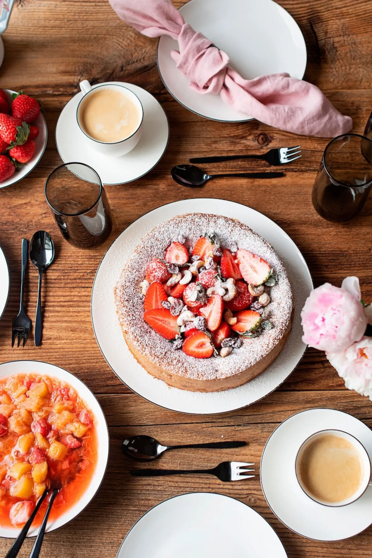 Die moderne Hausfrau Kaffeeservice, Porzellan Felise Weiß / Schwarz