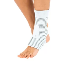 Die moderne Hausfrau Knöchelbandage mit Kupferfasern