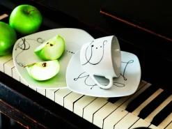 Die moderne Hausfrau Kombiservice, Porzellan CHANSON 6 x Speiseteller, 6 x Suppenteller, 6 x Dessertteller, 6 x Kaffeetasse, 6 Kaffeeuntertasse