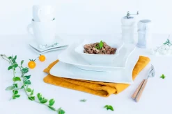 Die moderne Hausfrau Kombiservice, Porzellan LA MUSICA