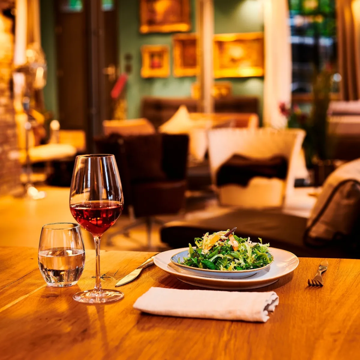 Die moderne Hausfrau Kombiservice, Steinzeut LA SINFONIA Beige