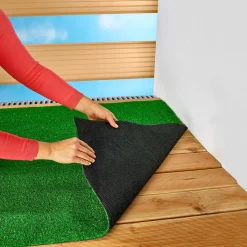 Die moderne Hausfrau Kunstrollrasen