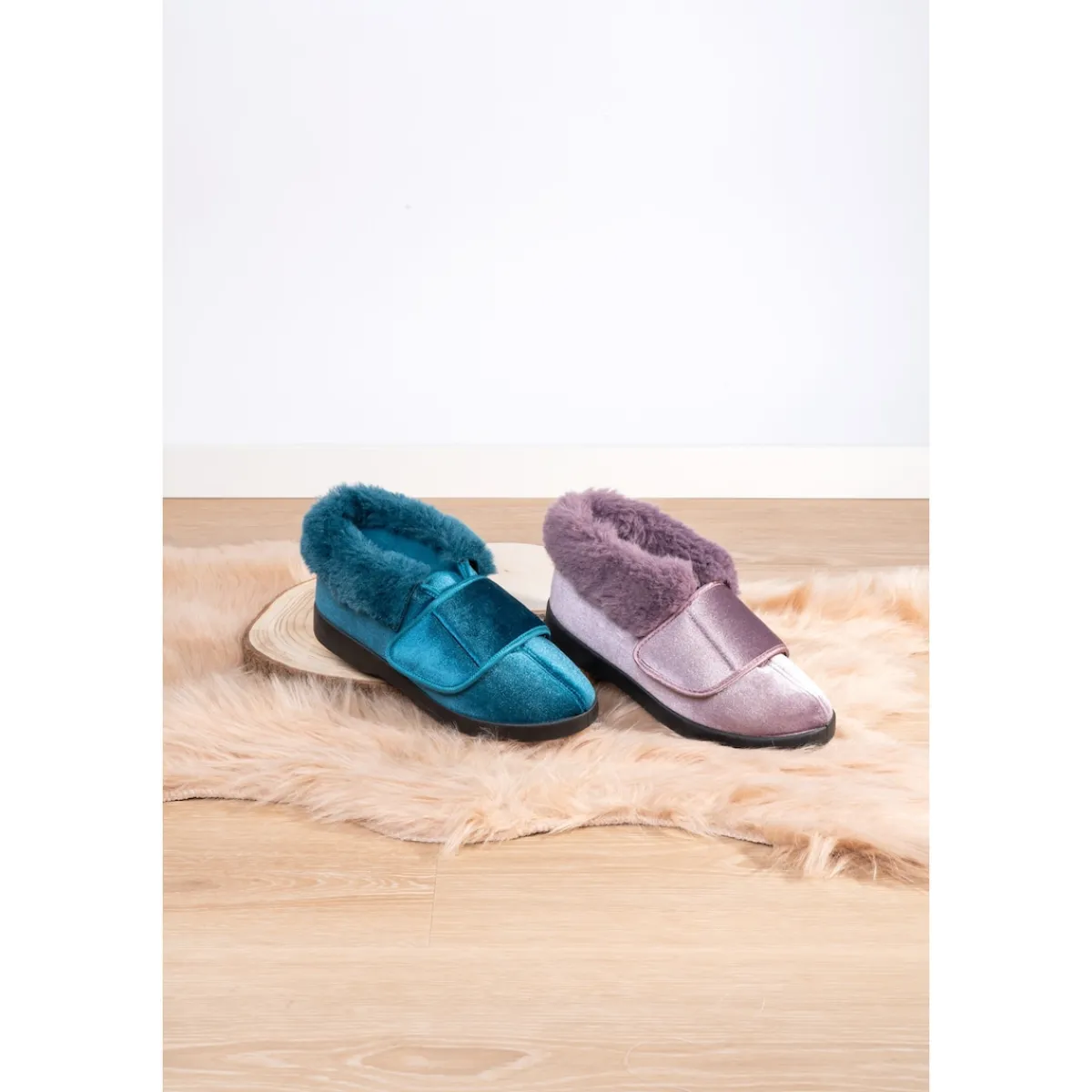 Damen Die moderne Hausfrau Kuschel-Kletthausschuh "Carmen" petrol