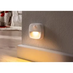 Die moderne Hausfrau LED-Nachtlicht mit Bewegungssensor