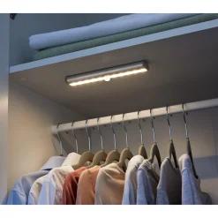 Die moderne Hausfrau LED-Sensorleuchte