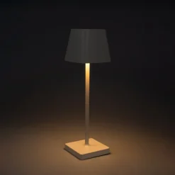 Die moderne Hausfrau LED-Tischlampe 