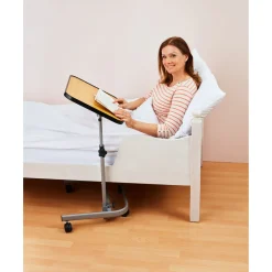 Die moderne Hausfrau Mobiler Beistelltisch Buche