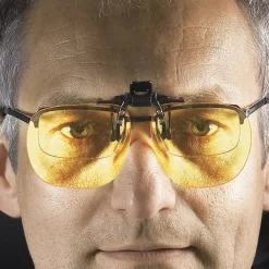 Die moderne Hausfrau Nachtfahr-Klipp