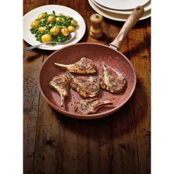 Die moderne Hausfrau Pfanne