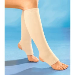 Die moderne Hausfrau Stütz-Strümpfe haut