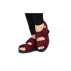 Damen Die moderne Hausfrau Verbandschuh Göteborg bordeaux