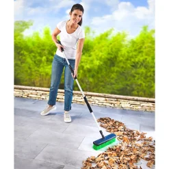 Die moderne Hausfrau ﻿Waschbesen