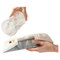 Die moderne Hausfrau Wischsauger