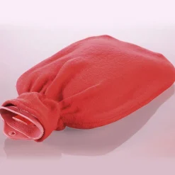 Die moderne Hausfrau Wärmflasche mit Bezug rot